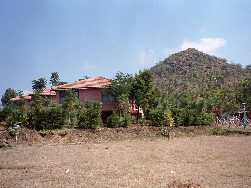 Trip to the Nilgiri Hills. Monarch Safari Lodge. Masinagudi. .