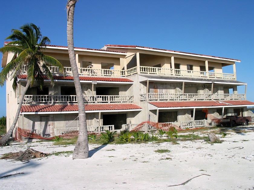 Caye Caulker. Hotel Ruin. Caye Caulker. .