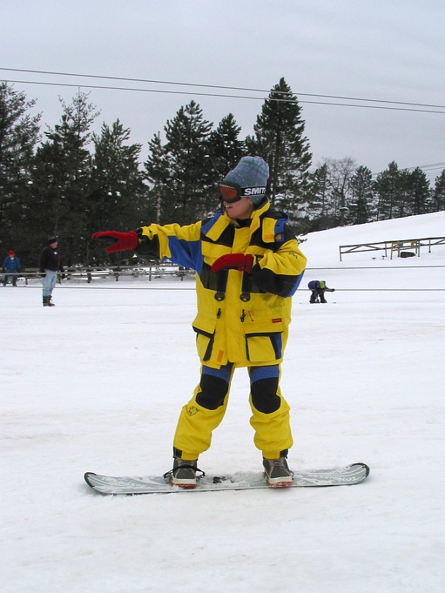 Weekend Skiing at Alpine Valley. Snowboard Lessions. Detroit. .