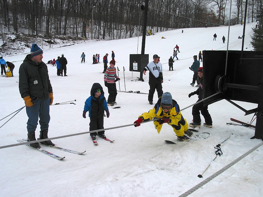 Weekend Skiing at Alpine Valley. Snowboard Lessions. Detroit. .