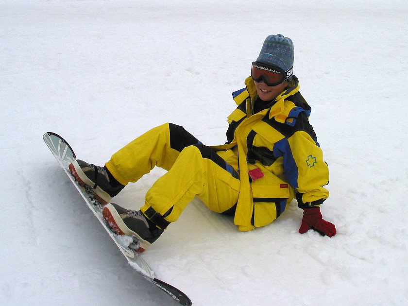 Weekend Skiing at Alpine Valley. Snowboard Lessions. Detroit. .