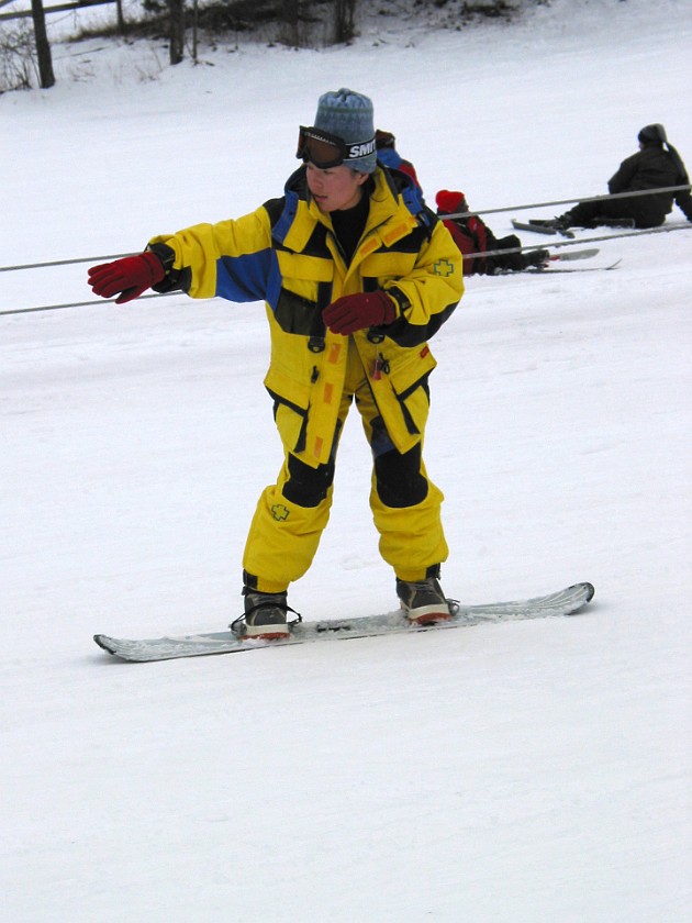 Weekend Skiing at Alpine Valley. Snowboard Lessions. Detroit. .