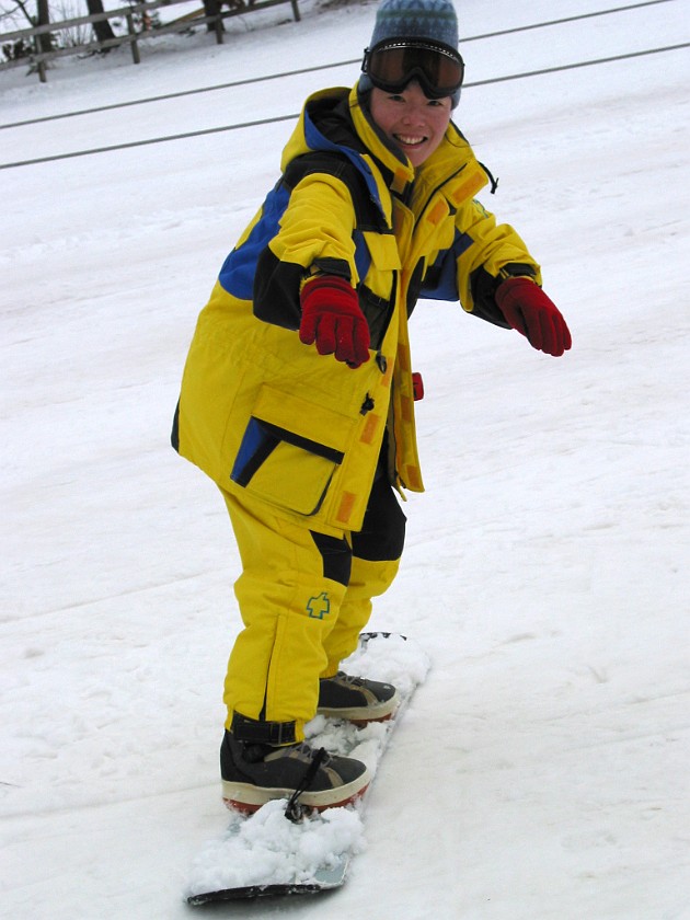 Weekend Skiing at Alpine Valley. Snowboard Lessions. Detroit. .