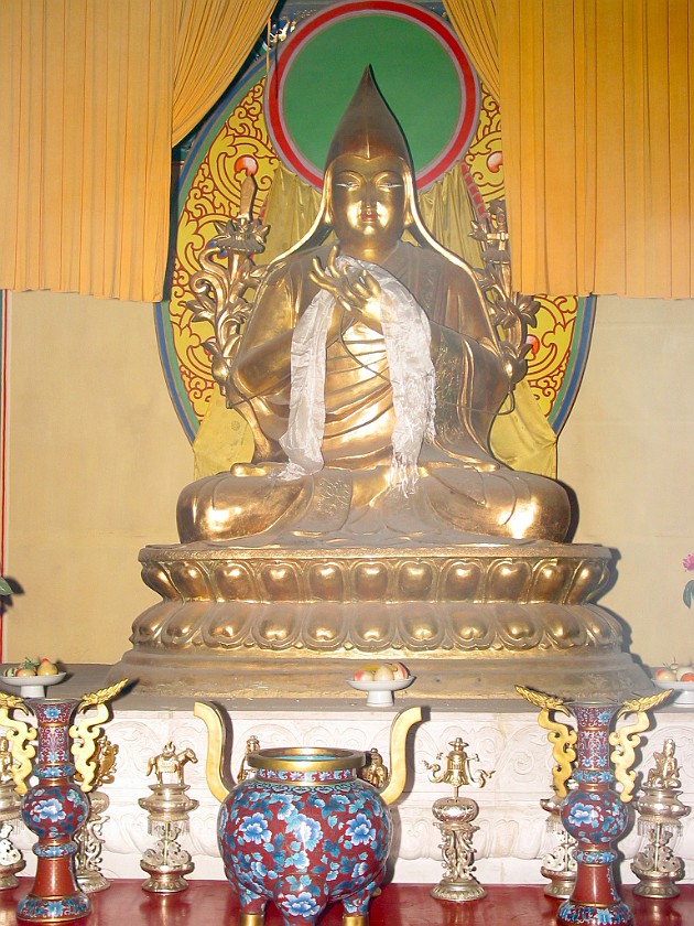 Qiong Dao (Jade Island). Yong'ansi (Temple of Eternal Peace). Beijing. .