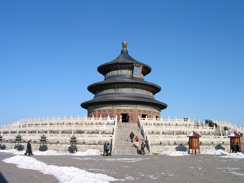 Tiantan Gongyuan (Temple of Heaven Park). Qi'niandian (Hall of Prayer for a Good Harvest). Beijing. .