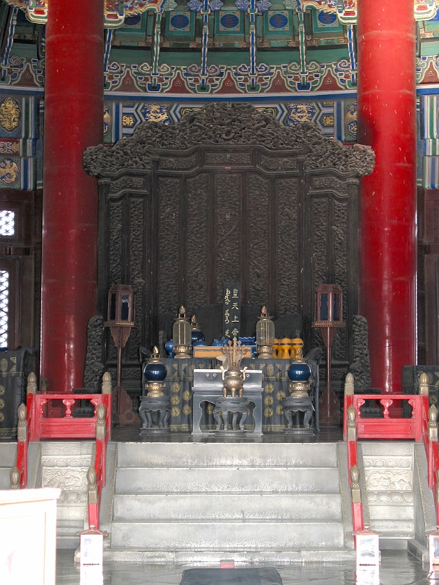 Tiantan Gongyuan (Temple of Heaven Park). Qi'niandian (Hall of Prayer for a Good Harvest). Beijing. .