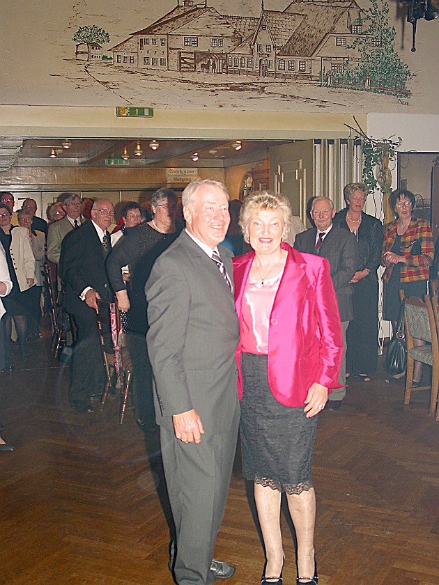 Thomas and Hannemarie's Birthday Reception. Dancing. Treia. .