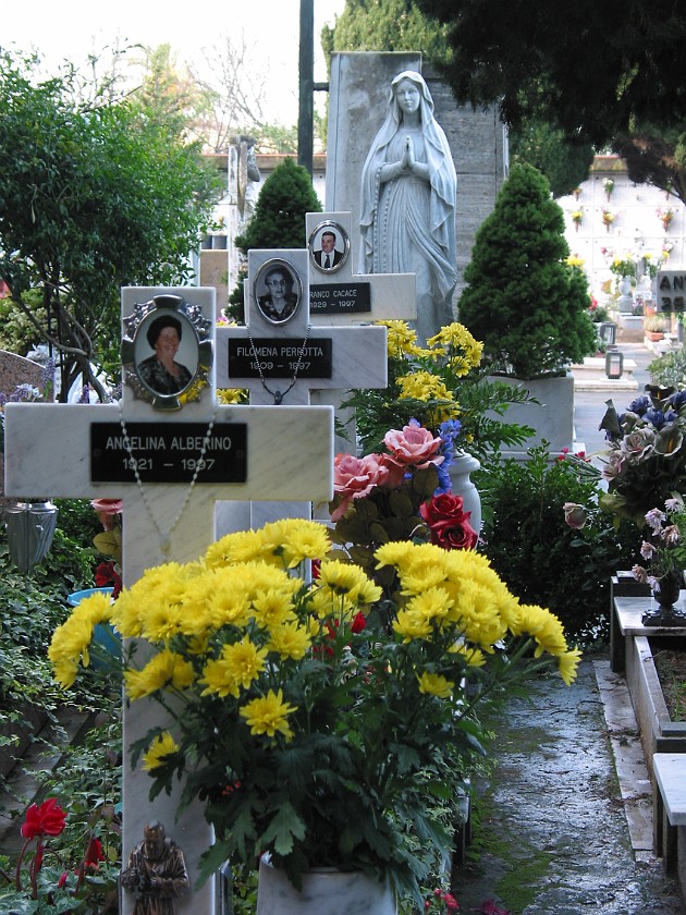 Capri. Cemetery at Anacapri. Capri. .