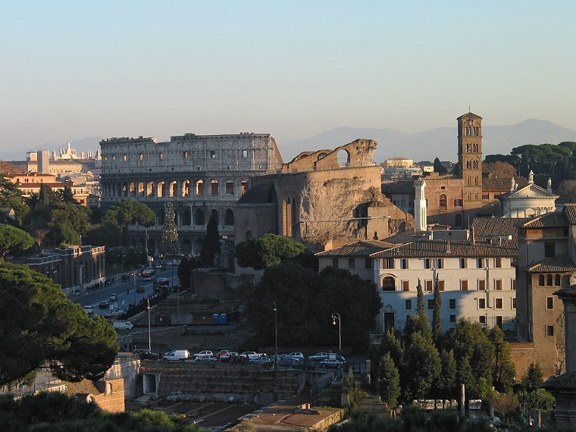 Roman Forum. Basilica di Constantino, Colloseum, Chiesa di Santa Francesca Romana. Rome. .