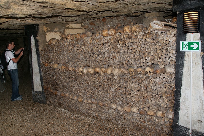 Catacombes. Catacombes. Paris. .