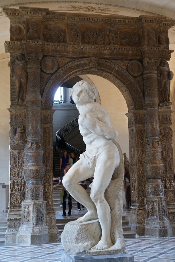 Musée du Louvre. Slave by Michelangelo, Musée du Louvre. Paris. .