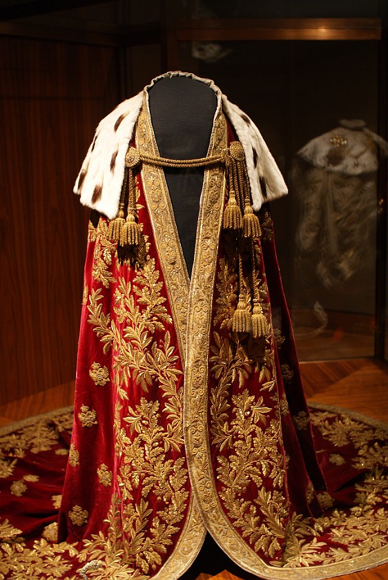 Imperial Treasury. Coat of the Austrian Emperor. Vienna. .
