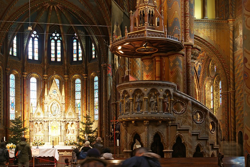 Northern Castle Hill. Pulpit and High Altar of Mathias Church. Budapest. .