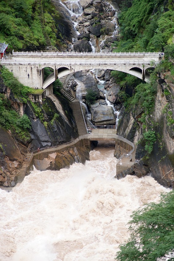 Daytrip to the Tiger Leaping Gorge. Upper rapids. Tiger Leaping Gorge. .