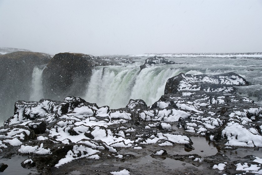 Goðafoss. Main falls. near Mývatn. .