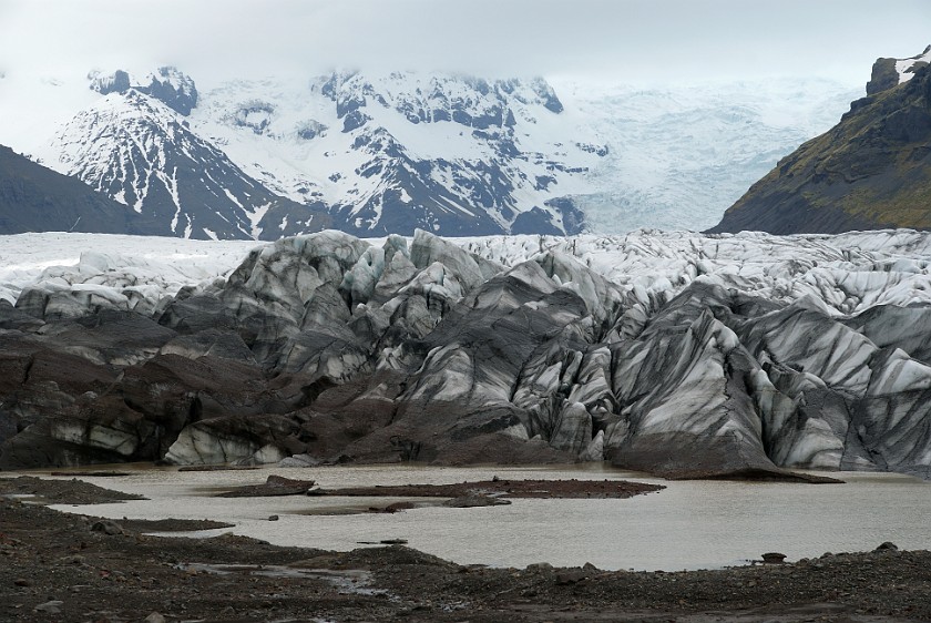 Tour on the Svinafellsjökull Glacier . Glacier and moraine. Skaftafell Nationalpark. .