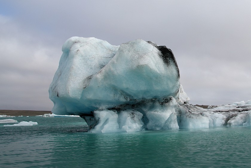 Jökulsárlón. Ice block. Jökulsárlón. .