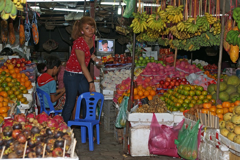 People in Cambodia. Fruit Stand. Siem Reap. .