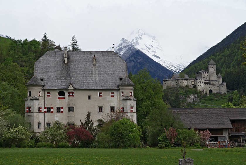 Campo Tures (Sand in Taufers). Castle. Campo Tures (Sand in Taufers). .