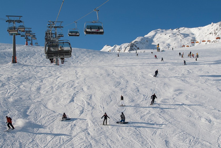 Giggijoch. Silberbrünnl Chairlift. Sölden. .