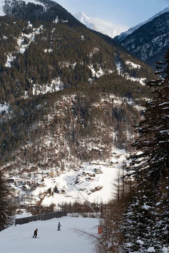 Rettenbach Glacier and Valley. Descent to Sölden. Sölden. .