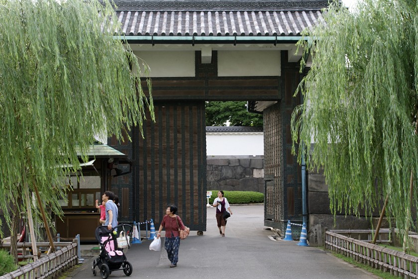 Imperial Palace East Garden. Otemon Gate. Tokyo. .