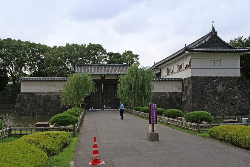 Imperial Palace East Garden. Otemon Gate. Tokyo. .