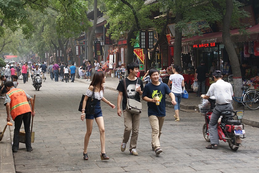 Bell & Drum Tower. Shopping Street at the Muslim Quarter. Xi'an. .