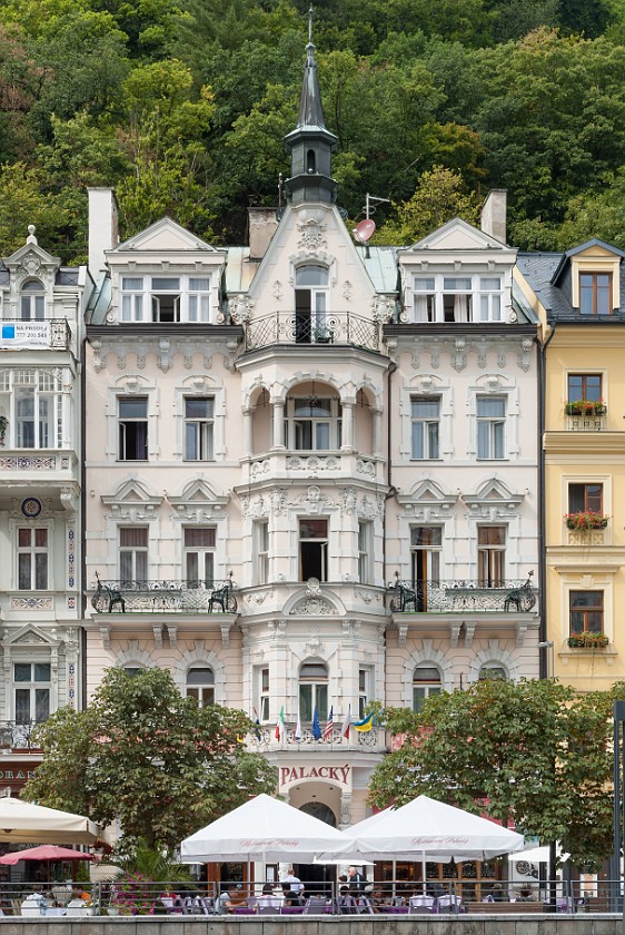 Karlovy Vary. House at Stará Louka. Karlovy Vary. .