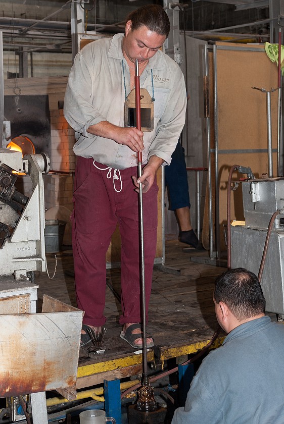 Moser Glasswork Shop. Glass-blower. Karlovy Vary. .