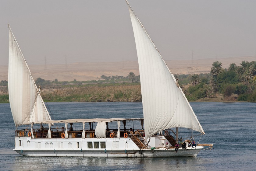 Nile Cruise from Aswan to Luxor. Dahabiyya. between Kom Ombo and Edfu. .