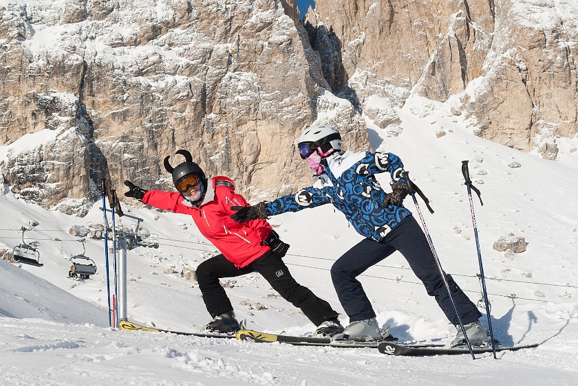 Sellaronda Counter-Clockwise. Fun in front of Sassolungo. Gröden. .