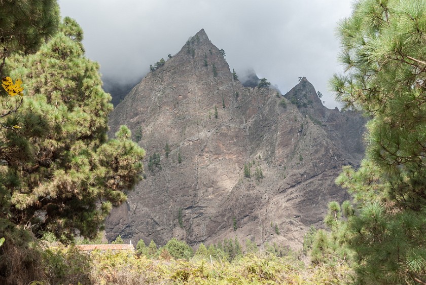 Caldera de Taburiente. Ridge. Caldera de Taburiente. .
