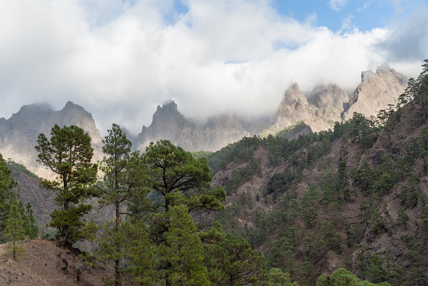 Caldera de Taburiente. Hiking. Caldera de Taburiente. .