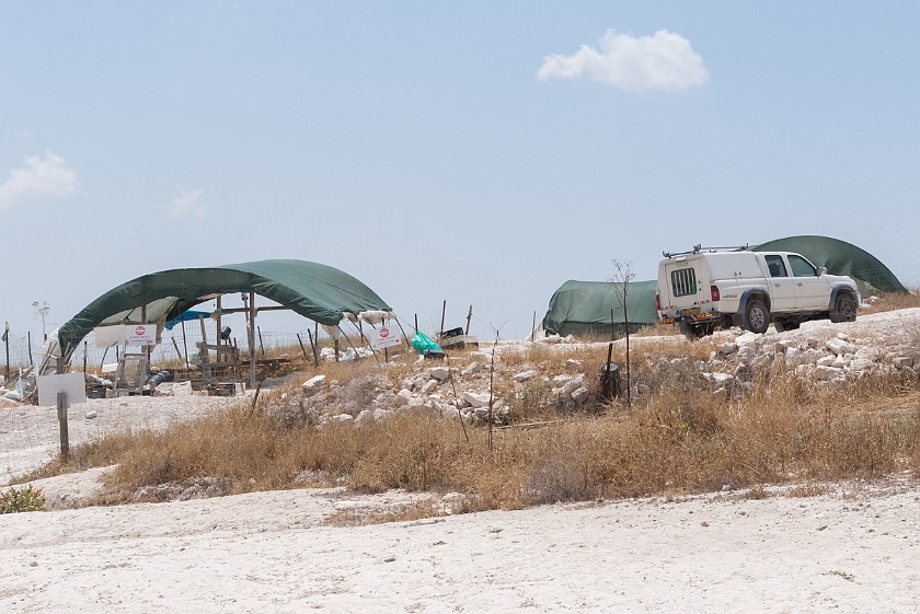 Archaeological Seminars at Tel Maresha. Excavation sites. Beit Guvrin. .