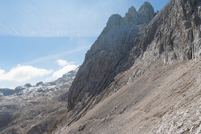 Hike to the Partenkirchener Dreitorspitze. Start at Meilerhütte. near Garmisch-Partenkirchen. .