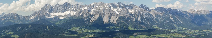 Hochwurzen. Panoramic view on the Dachstein range. Rohrmoos-Untertal. .