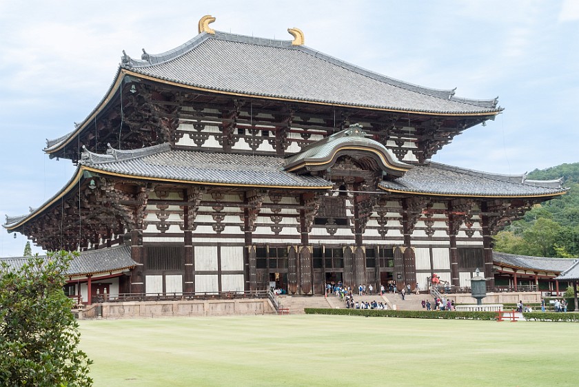Nara. Daibutsu-den hall. Nara. .