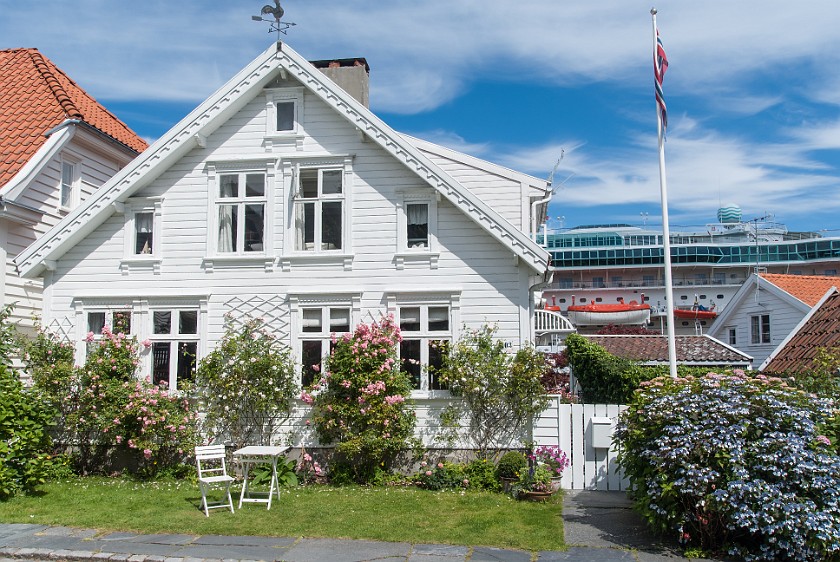 Stavanger. Øvre Strandgate. Stavanger. .