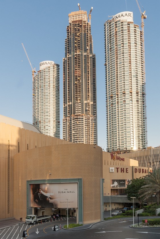 Dubai Mall. Entrance at the Dubai Mall. Dubai. .