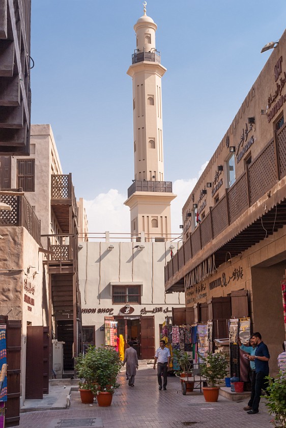 Dubai Creek. Textile souk. Dubai. .