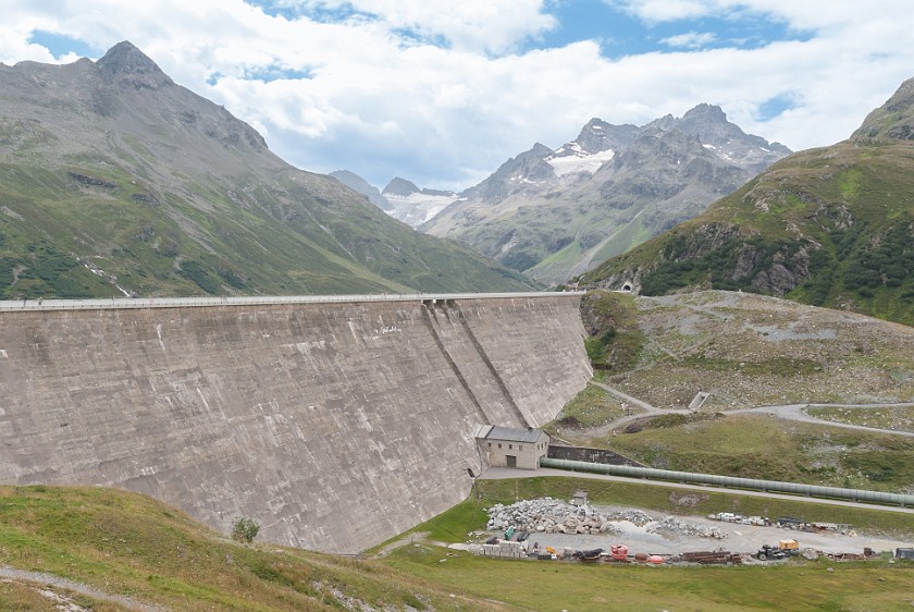 Hike to Saarbrücker Hütte. Silvretta reservoir. near Partenen. .