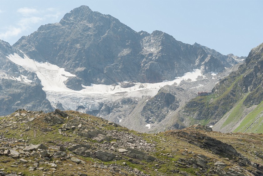 Hike to Saarbrücker Hütte. Litzner glacier and Großes Seehorn. near Partenen. .