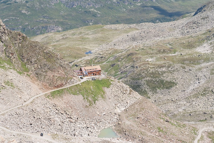 Hike to the Plattenjoch. Saarbrücker Hütte. near Partenen. .