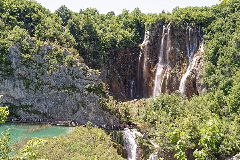 Plitvice Lakes National Park. Veliki slap. Rastovača. .