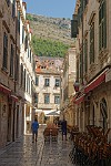 CRO083