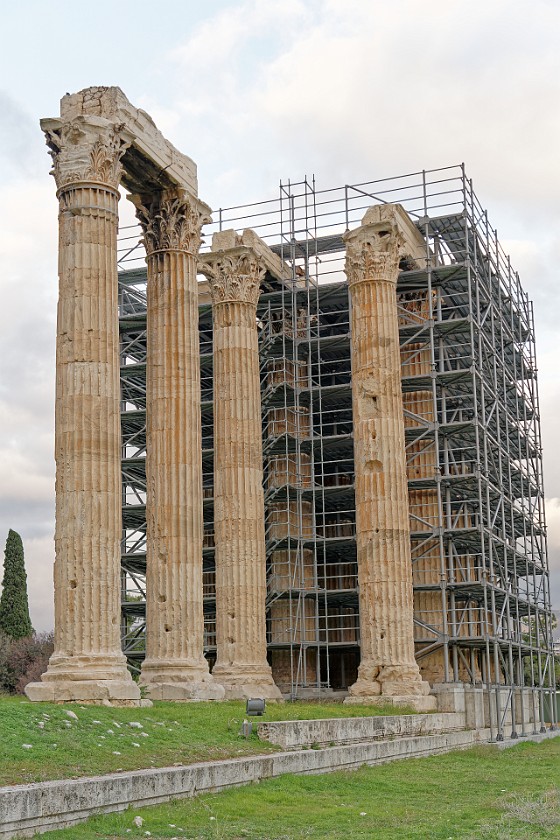 Athens Classic Bike Tour. Temple of Olympian Zeus. Athens. .