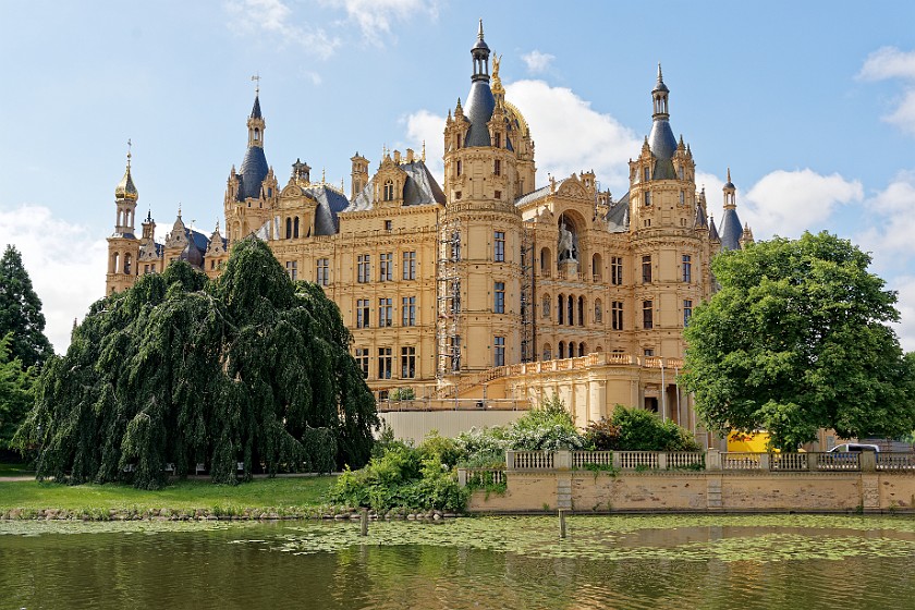 Schwerin Palace. Palace. Schwerin. .