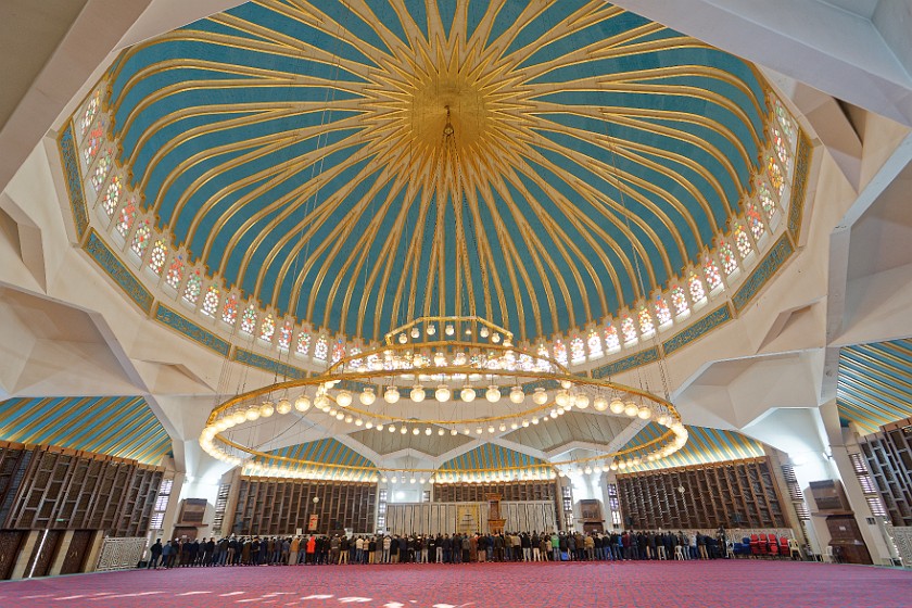 Amman. Prayer hall of the King Abdullah I Mosque. Amman. .