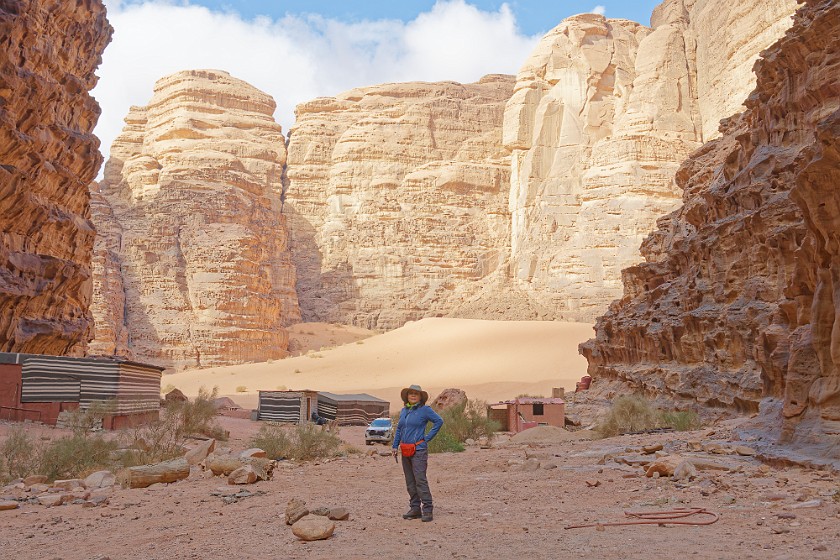 Wadi Rum. 4x4 tour in the desert. Wadi Rum. .